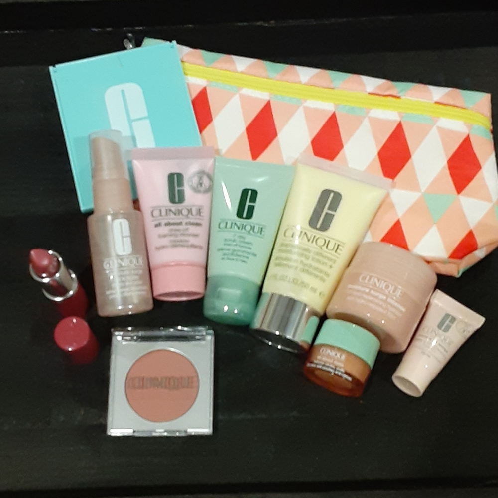 11 Piece Clinique Skincare Makeup Bundle NWT